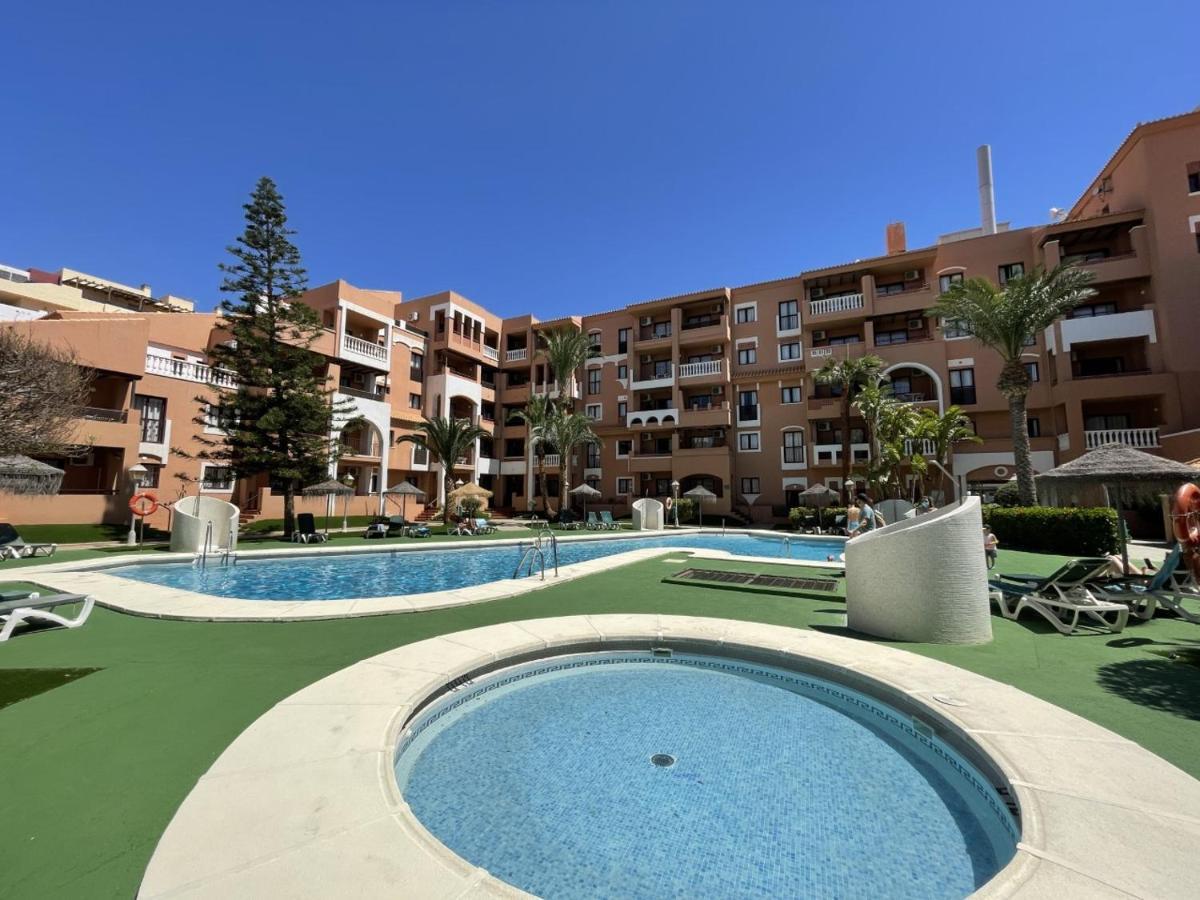 Apartamentos Estrella De Mar Roquetas de Mar Bagian luar foto